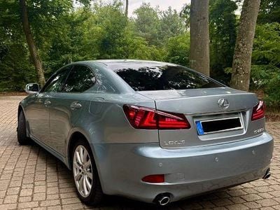 Lexus IS220d