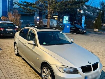 gebraucht BMW 320 e90 i