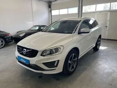 Gebraucht Volvo XC60 R-Design Momentum 220 PS (161 kW) 2015 Crystal white pearl / metallic SUV