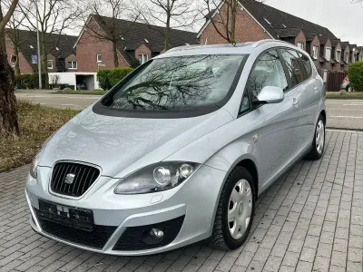 Gebraucht Seat Altea XL 160 PS (117 kW) 2011 Silber Van / Kleinbus