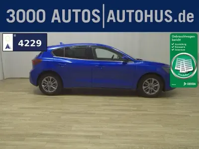 Używany Ford Focus Titanium 125 KM (91 kW) 2023 Niebieski Sedan/Limuzyna