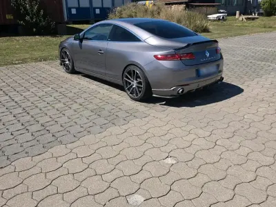 Gebraucht Renault Laguna GrandTour GT 235 PS (172 kW) 2011 Grau Kombi