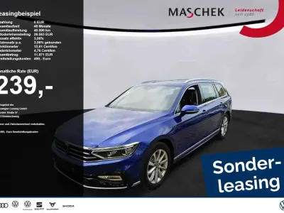 Gebraucht VW Passat R-line 150 PS (110 kW) 2023 Blau Kombi