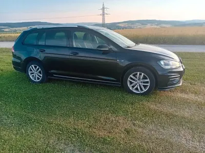 Gebraucht VW Golf VII Comfortline 150 PS (110 kW) 2019 Schwarz Kombi