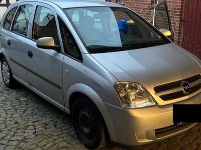 Gebraucht Opel Meriva Enjoy 101 PS (74 kW) 2004 Silber Van / Kleinbus
