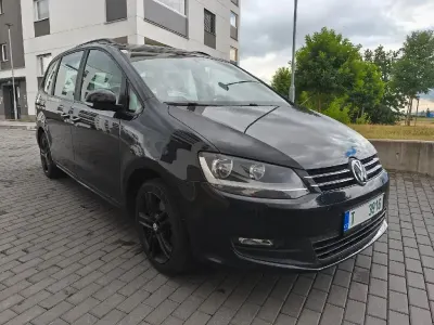 Gebraucht VW Sharan Comfortline 150 PS (110 kW) 2015 Schwarz Van / Kleinbus