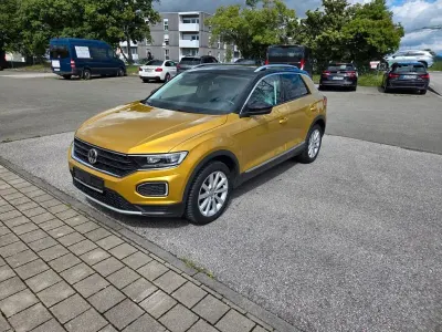 Gebraucht VW T-Roc IQ Drive 150 PS (110 kW) 2019 Gold SUV