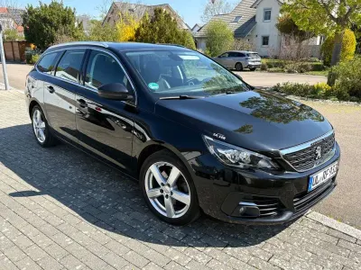 Occasion Peugeot 308 SW Allure 150 PK (110 kW) 2018 Zwart Stationwagen