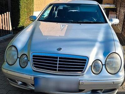Gebraucht Mercedes CLK200 163 PS (119 kW) 2001 Silber Coupé