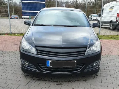 Second-hand Opel Astra OPC 125 CP (91 kW) 2005 Negru Coupe