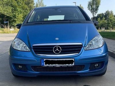 Gebraucht Mercedes A180 Classic 109 PS (80 kW) 2006 Blau Limousine