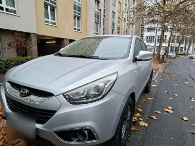 Gebraucht Hyundai ix35 Finale 136 PS (100 kW) 2015 Grau SUV