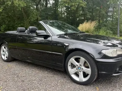 Gebraucht BMW 330 Cabriolet 231 PS (169 kW) 2004 Schwarz Cabrio