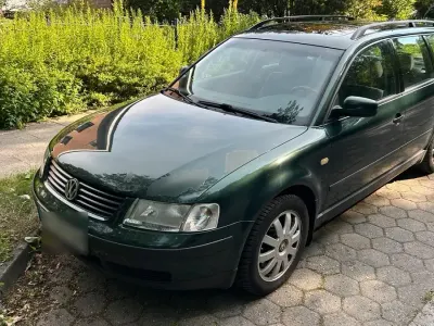 Gebraucht VW Passat 90 PS (66 kW) 1999 Grün Kombi