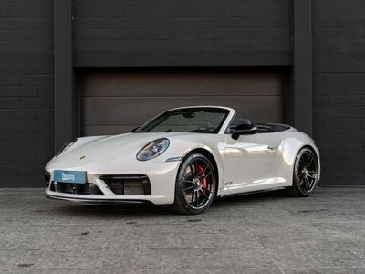 Porsche 911 Carrera GTS