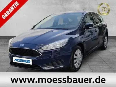 Gebraucht Ford Focus Trend 101 PS (74 kW) 2018 Blau