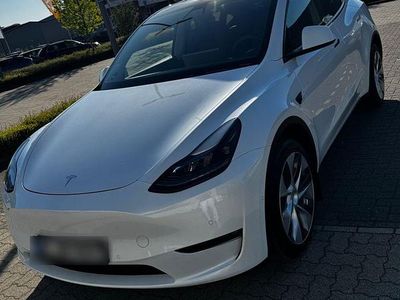 Second-hand Tesla Model Y 400 kW (544 CP) 2021 Alb SUV