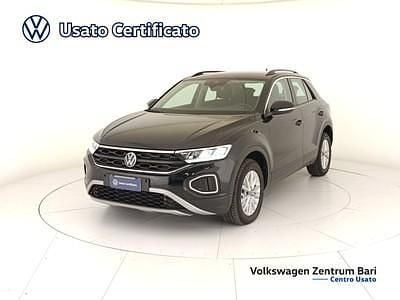Second-hand VW T-Roc Life 115 CP (84 kW) 2025 Negru SUV