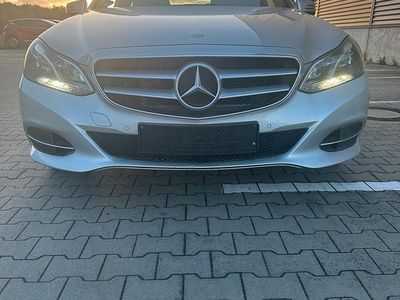 Mercedes E350