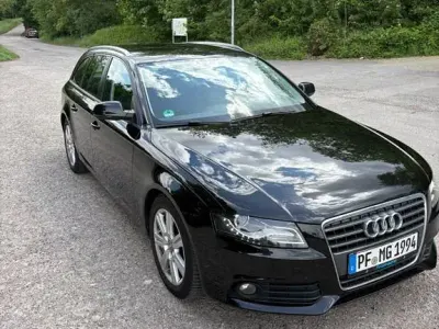 Używany Audi A4 Attraction 120 KM (88 kW) 2011 Czarny Kombi