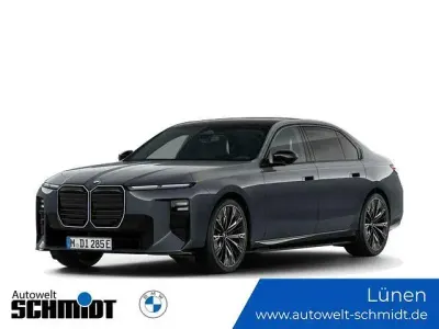 Neu BMW i7 M Sport 334 kW (455 PS) 2026 Bmw individual dravitgrau Limousine
