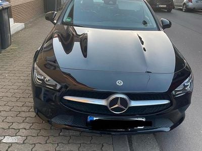 Gebraucht Mercedes CLA250e 160 PS (117 kW) 2022 Schwarz Limousine