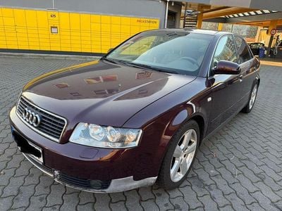 Gebraucht Audi A4 220 PS (161 kW) 2002 Rot Limousine