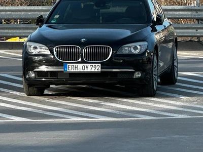 BMW 740