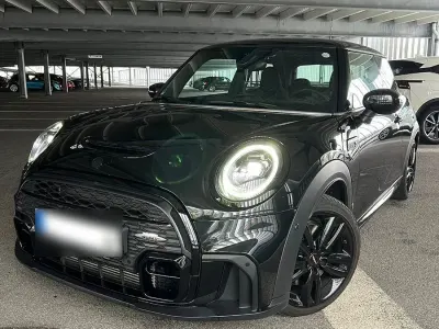 Gebraucht Mini John Cooper Works 178 PS (130 kW) 2023 Schwarz Kleinwagen