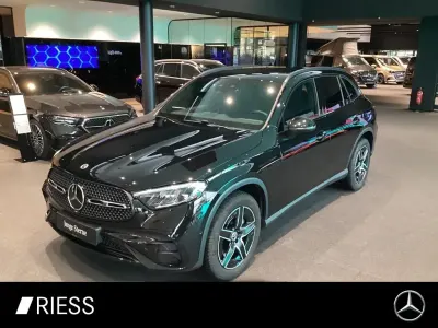 Gebraucht Mercedes GLC220 AMG 197 PS (144 kW) 2025 Metalliclack obsidianschwarz SUV