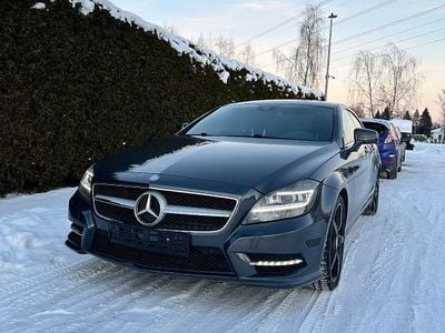 Grau Gebraucht 2014 Mercedes CLS500 Limousine | 17.500 €