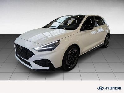 Gebraucht Hyundai i30 N Line 140 PS (102 kW) 2025 Weiß serenity white / mic Limousine