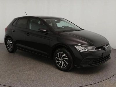 Gebraucht VW Polo Life 95 PS (69 kW) 2025 Deep black perleffekt (metallic) Kleinwagen
