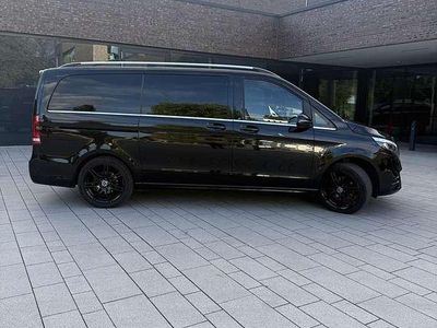 Gebraucht Mercedes V300 Avantgarde Edition 239 PS (175 kW) 2019 Schwarz Van / Kleinbus