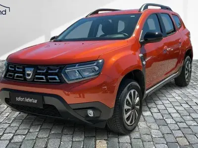 Gebraucht Dacia Duster Comfort 91 PS (66 kW) 2022 Orange SUV