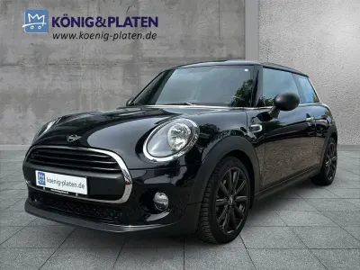 Gebraucht Mini ONE 102 PS (75 kW) 2018 Midnight black (schwarz) Kleinwagen