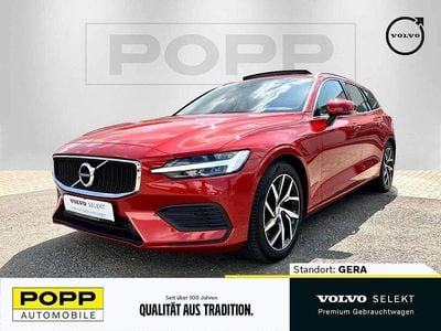 Gebraucht Volvo V60 Momentum 341 PS (250 kW) 2020 Fusion red / metallic Kombi