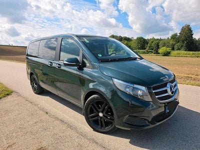 Mercedes V200