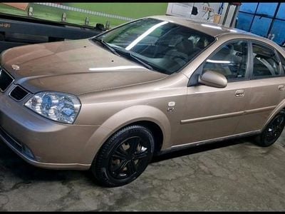 Begagnad Chevrolet Nubira 122 HK (89 kW) 2004 Grå Sedan