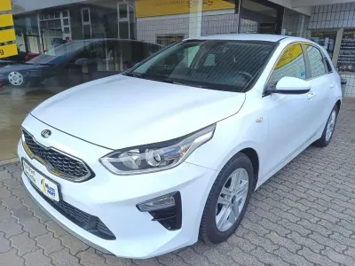 Occasion Kia Ceed Vision 140 ch (102 kW) 2018 Blanc Citadine