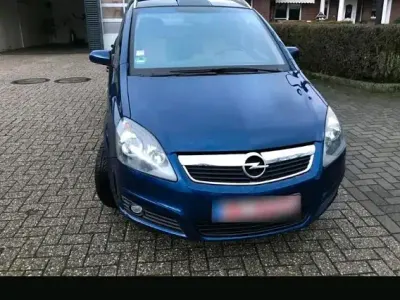Usata Opel Zafira 145 CV (106 kW) 2006 Blu Monovolume