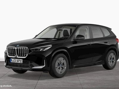 Second-hand BMW iX1 Performance 200 kW (272 CP) 2023 Negru SUV