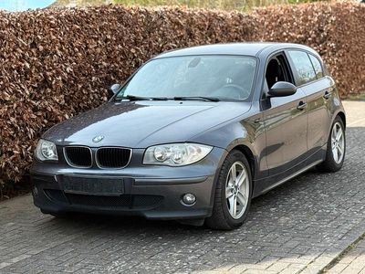 Gebraucht BMW 116 116 PS (85 kW) 2007 Grau Kleinwagen