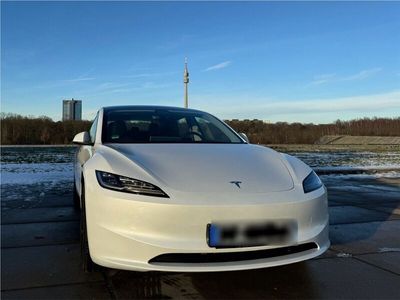 gebraucht Tesla Model 3 2024 Maximale Reichweite Allrad