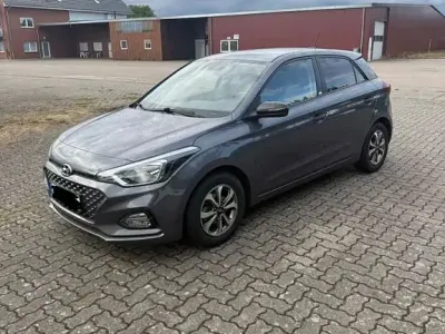 Gebraucht Hyundai i20 YES! 84 PS (61 kW) 2019 Grau Kleinwagen