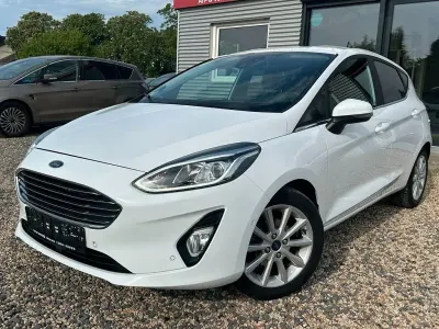 Gebraucht Ford Fiesta Titanium 120 PS (88 kW) 2017 Weiß Kleinwagen