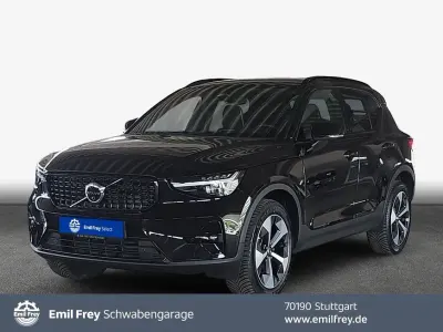 Gebraucht Volvo XC40 Plus 163 PS (119 kW) 2025 Onyx schwarzmetallic SUV