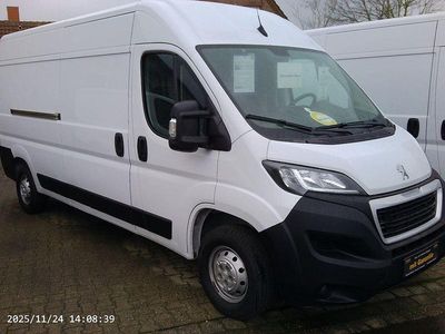 Lackierung weiss icy/deckende Gebraucht 2024 Peugeot Boxer Van | 22.490 € (Fairer Preis)