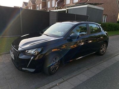 Schwarz Gebraucht 2021 Peugeot 208 Allure Kleinwagen | 12.300 € (Fairer Preis)