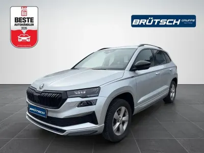 Gebraucht Skoda Karoq SportLine 150 PS (110 kW) 2023 Brilliantsilber metallic SUV
